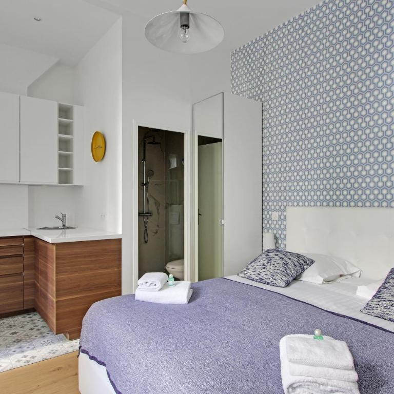 Pick a Flat's Apartment in Montmartre - Rue des Martyrs studio - Studio-Apartment - 1