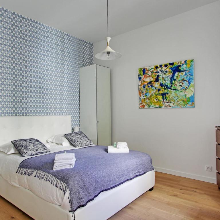 Pick a Flat's Apartment in Montmartre - Rue des Martyrs studio - Studio-Apartment - 2