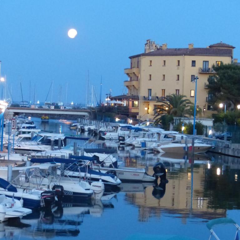 Bord de mer avec vue - Apartamento con vistas al mar - 5