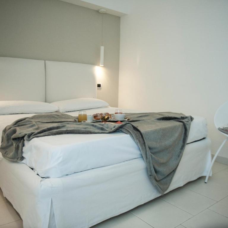 Hotel Villa Felice Relais - Camera Matrimoniale Classic con Vista Mare - 11