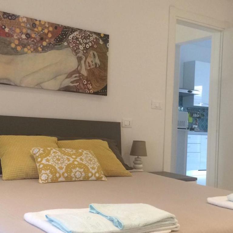 Smeralda House - Vacation Home - 11