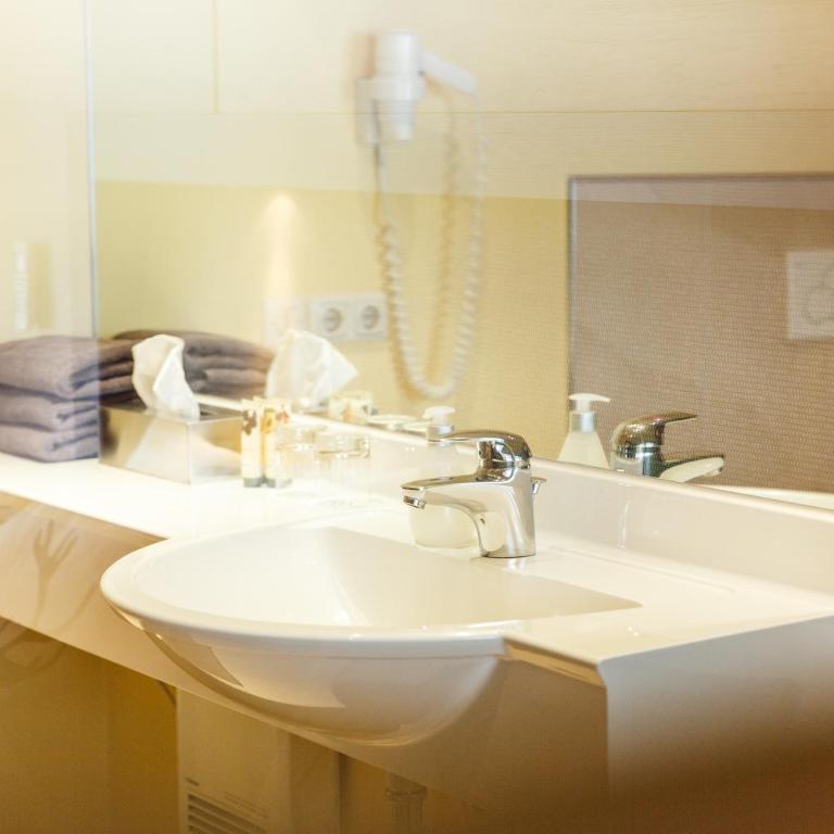 Hotel Salzburg Airport - Business Doppelzimmer - 19