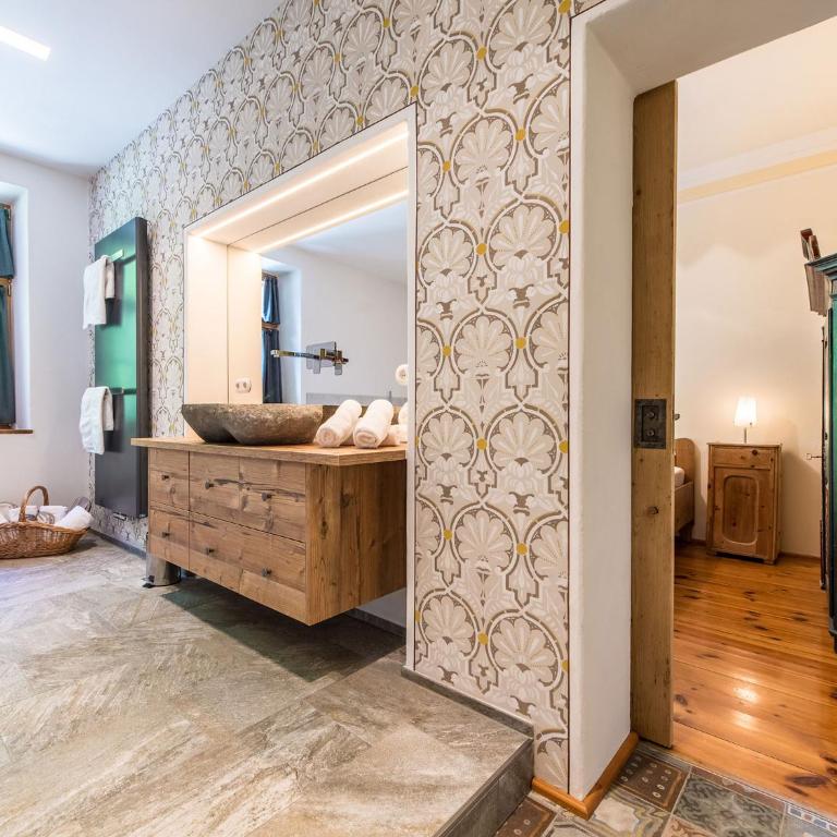 Apartments Ansitz Wildberg - Suite Luxury con Vasca Idromassaggio - 4