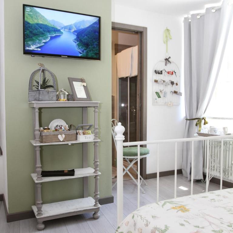 Carducci - Triple Room with Private Bathroom - 8