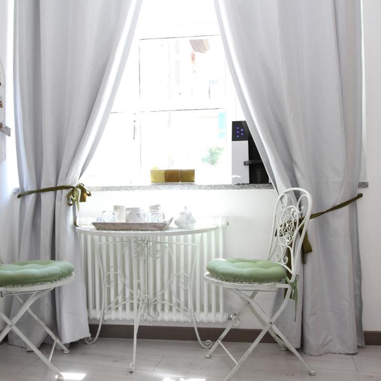 Carducci - Triple Room with Private Bathroom - 7