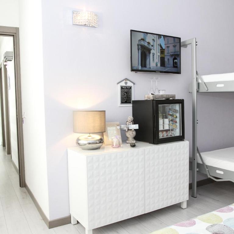 Carducci - Quadruple Room with Shower - 10