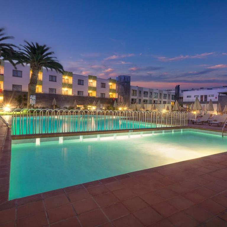 Hotel LIVVO Corralejo Beach - Habitación Doble Premium con vistas a la piscina - 1