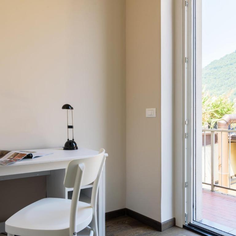 Numero Due Piazza Mazzini - byMyHomeinComo - Appartamento con 3 Camere da Letto - 19