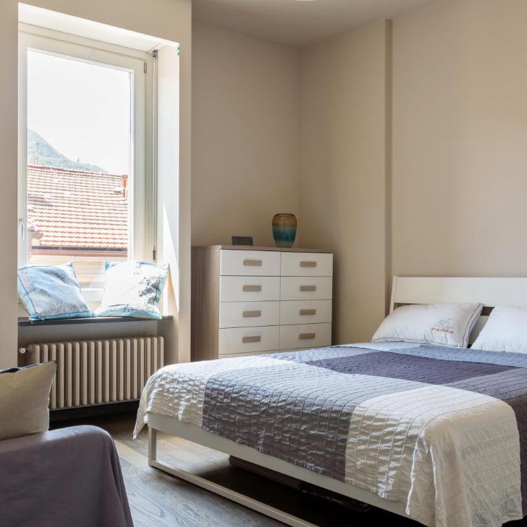 Numero Due Piazza Mazzini - byMyHomeinComo - Appartamento con 3 Camere da Letto - 1