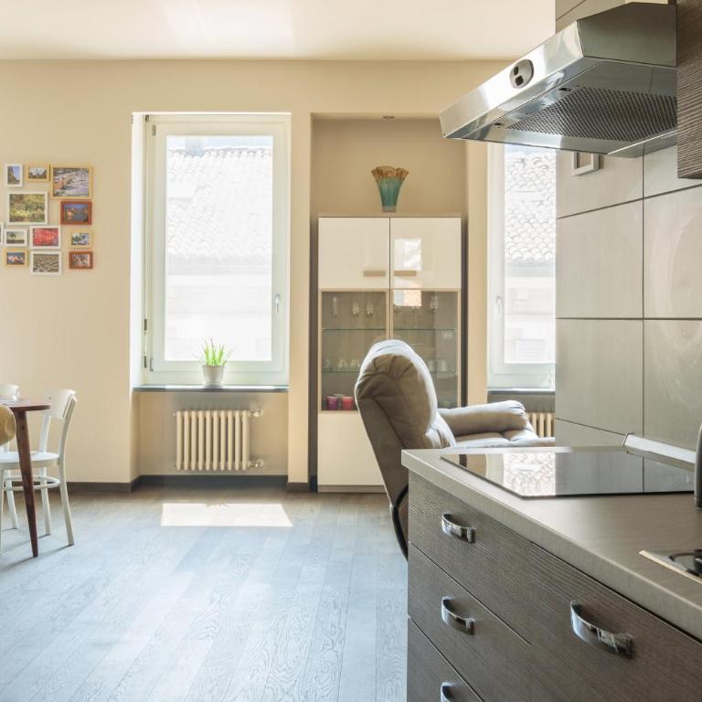 Numero Due Piazza Mazzini - byMyHomeinComo - Appartamento con 3 Camere da Letto - 9
