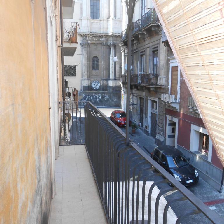 Casa Desirè - Apartment with Balcony - 13