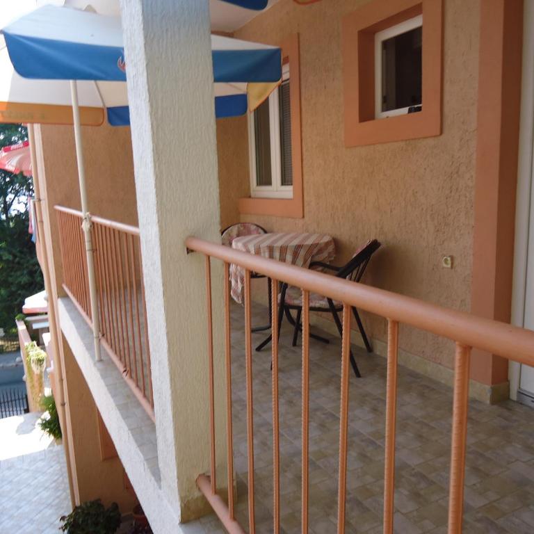 Apartments Villa Mićunović - Double or Twin Room - 10