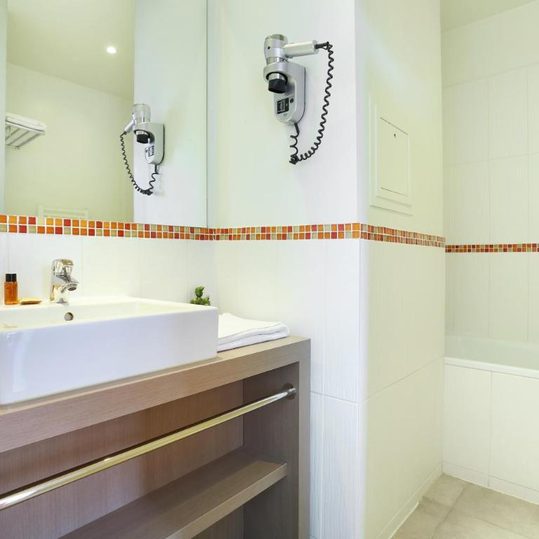 Le Grand Hôtel de Normandie - Chambre Triple - 5
