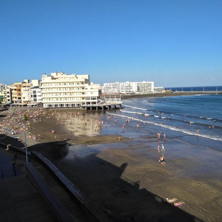 Apartamentos Rocamar el Medano - Apartamento económico de 2 dormitorios con terraza compartida - 2