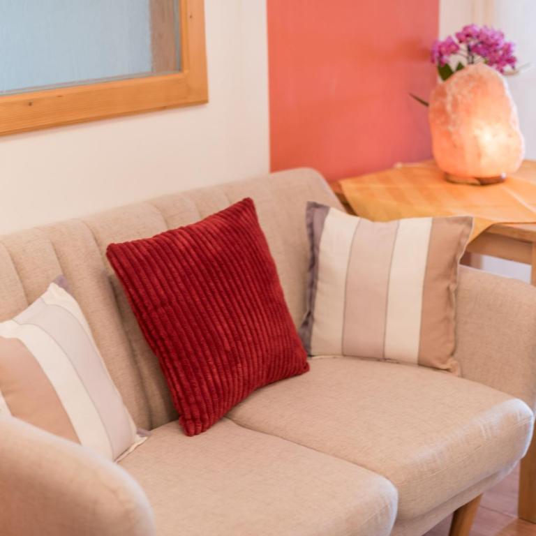 MEINE HEIMAT - Charming Mountain Apartments & Free Summercard - Apartment mit 4 Schlafzimmern und Balkon - 2. Stockwerk Nebengebäude - 10