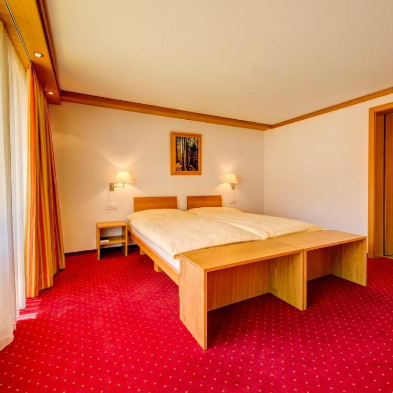 Hotel Excelsior - Suite mit Balkon und Blick auf das Matterhorn - 5