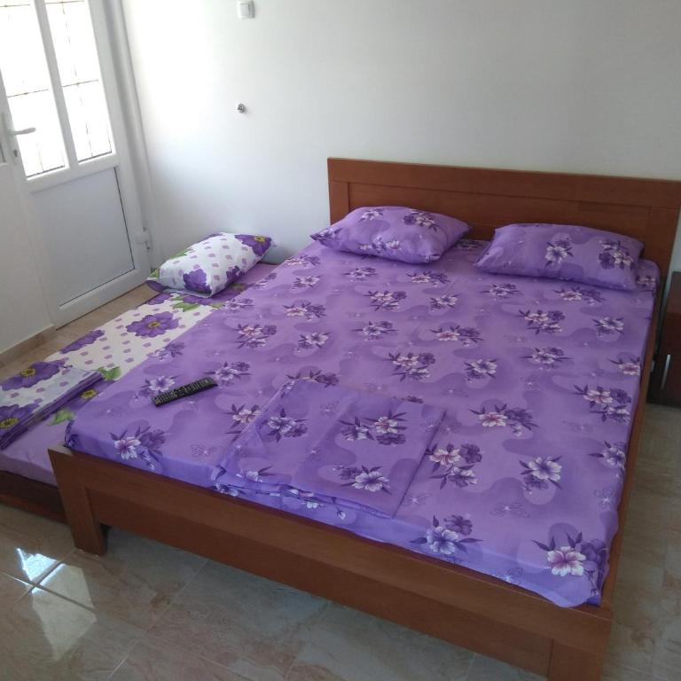 Apartmani Vujicic - Apartment with Mountain View - 6
