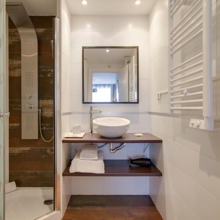 Arts Victoria Málaga - Apartamento Superior - 17
