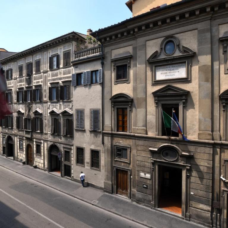 Residenza Conte di Cavour & Rooftop - dBe Hotels - Camera Tripla Classic - 1