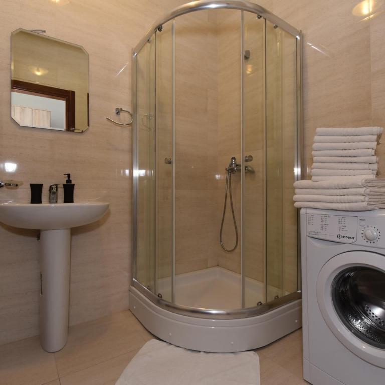 Lux Apartments Kristina - Apartman sa 2 Spavaće Sobe - 8