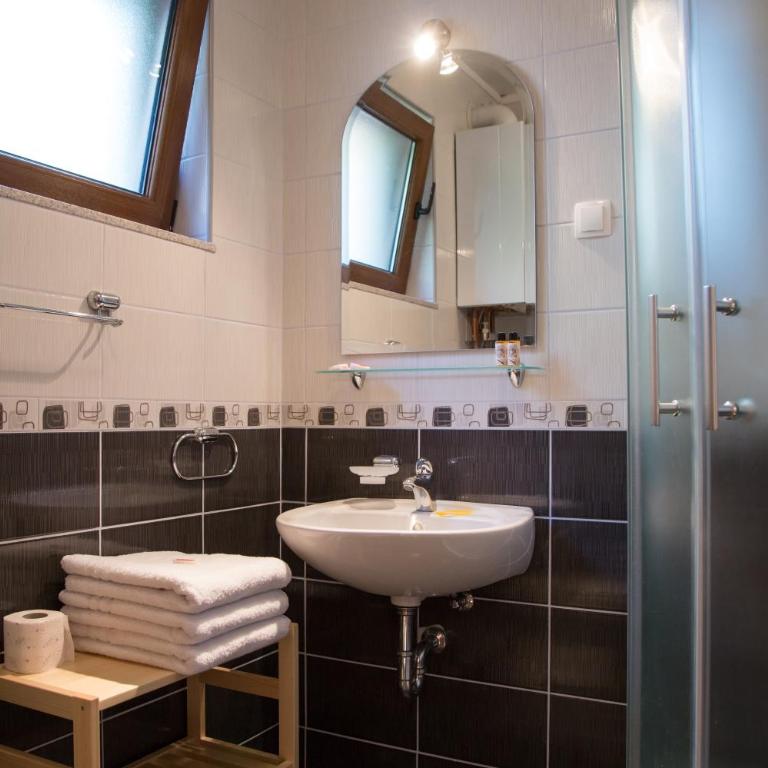 Villa Sky - Superior Porodična Soba - 2