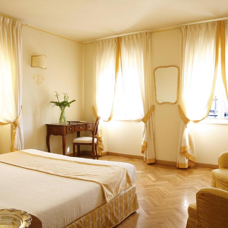 La Vittoria Boutique Hotel - Deluxe Double or Twin Room with Lake View - 2