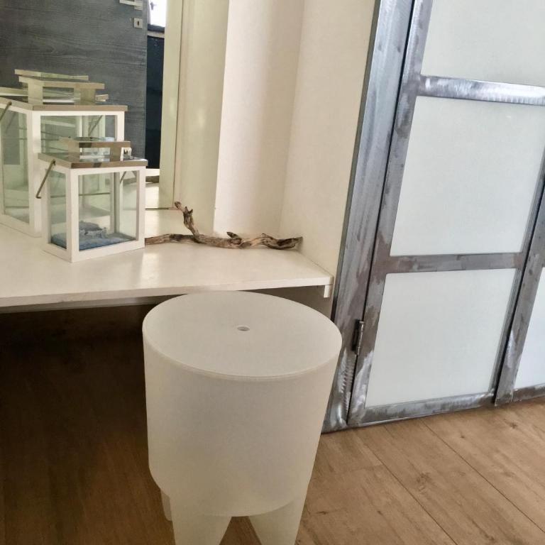 231 Suite Via Roma - Suite Deluxe con Vasca Idromassaggio - 18