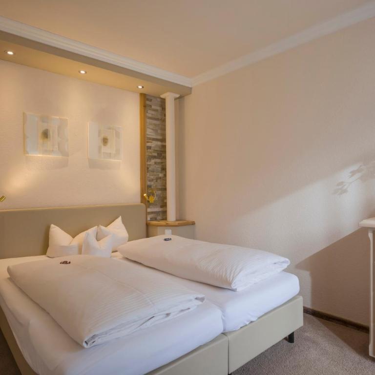 Café-Pension Erika - Deluxe Doppelzimmer - 4