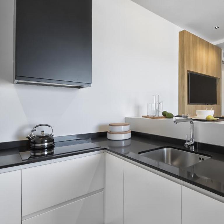 Luxury Suites Collection - Milano 33 - Deluxe Suite with Sea View - 19