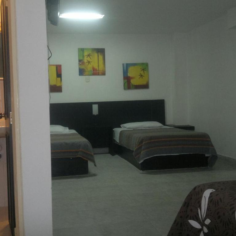 Hotel Vermon Armenia - Habitación cuádruple - 20
