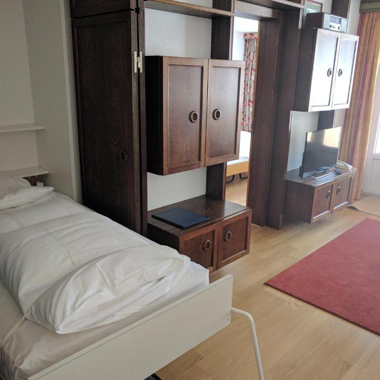 Holiday accommodation - swimming pool available - Superior Apartment - 12