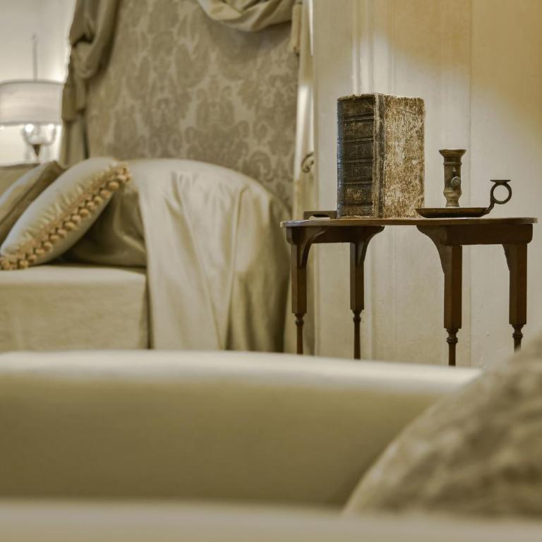 Residenze d'Epoca Palazzo Coli Bizzarrini - Luxury Apartment with City View - 7