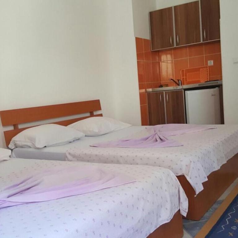 Apartments Daris - Studio Apartment - 4