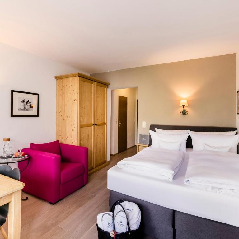 Staudacherhof in Garmisch-Partenkirchen I Blick aufs Zugspitzmassiv I einzigartige Bayurvida Küche - Kleines Doppelzimmer - 4