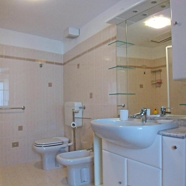 Casa Giacomina garden and Lake view by Gardadomusmea - Casa con 2 Camere da Letto - 19