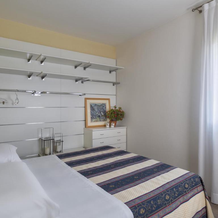 Palazzo Brando - Living Apartments - Two-Bedroom Apartment - 8