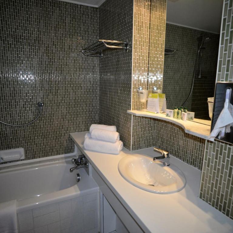 Auberge De La Calanque - Chambre Double Classique avec Vue sur Jardin et Terrasse - 8