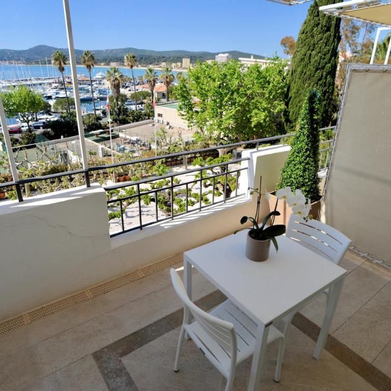 Auberge De La Calanque - Chambre Double Classique avec Vue sur Jardin et Terrasse - 2
