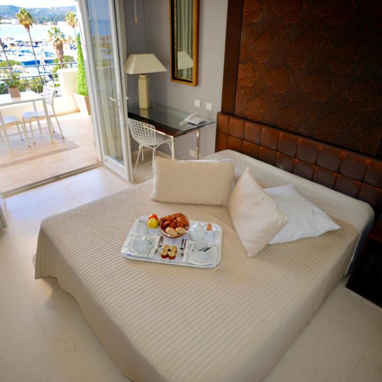 Auberge De La Calanque - Chambre Double Classique avec Vue sur Jardin et Terrasse - 4