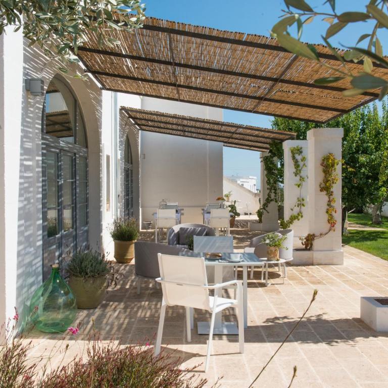 Masseria Le Torri - Camera Deluxe Matrimoniale o Doppia con Letti Singoli con Divano-Letto - 1
