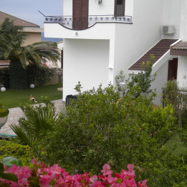 Domusangeladue - Casa Vacanze - 1