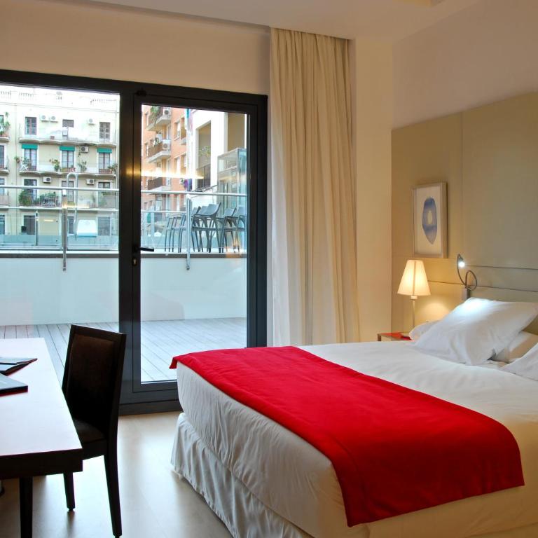 Grupotel Gran Via 678 - Superior Double Room with Terrace - 6