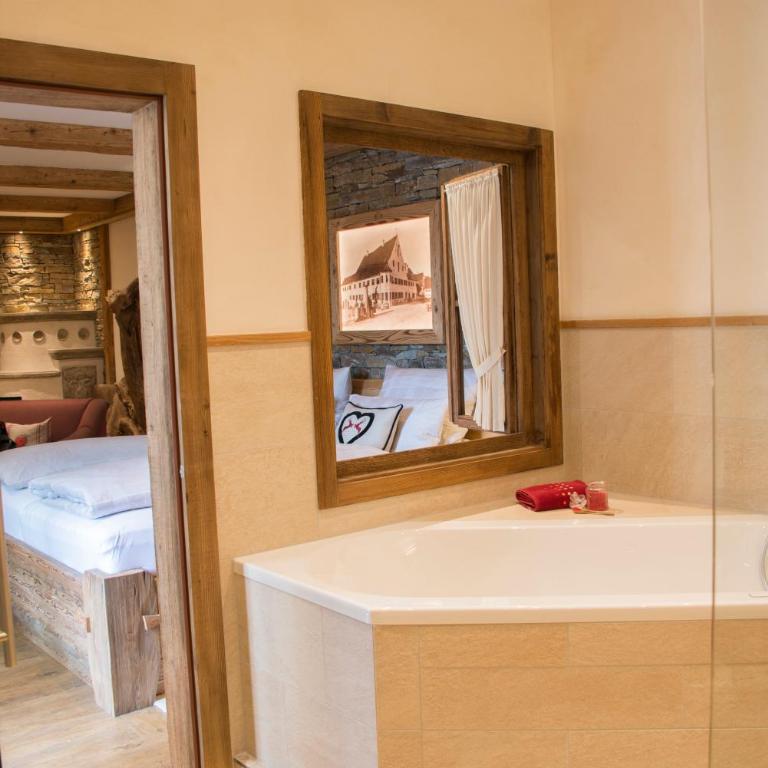 Wellness-Hotel ADLER - Deluxe Doppelzimmer - 7