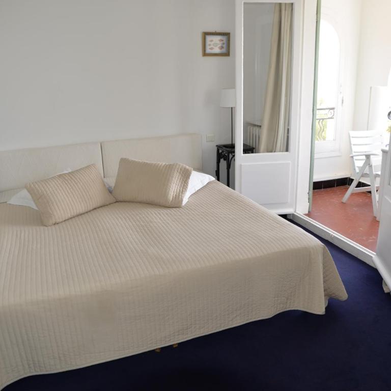 Auberge De La Calanque - Chambre Double Classique avec Vue sur Mer et Balcon - 2