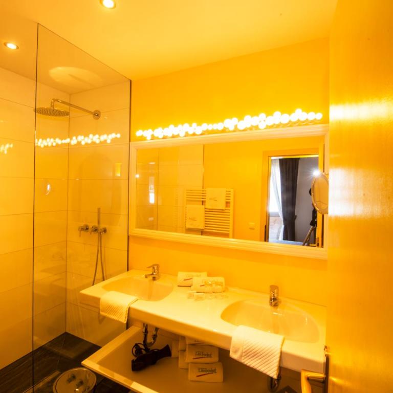 Hotel LÄRCHENHOF - Junior Suite (2 Erwachsene + 1 Kind) - 1