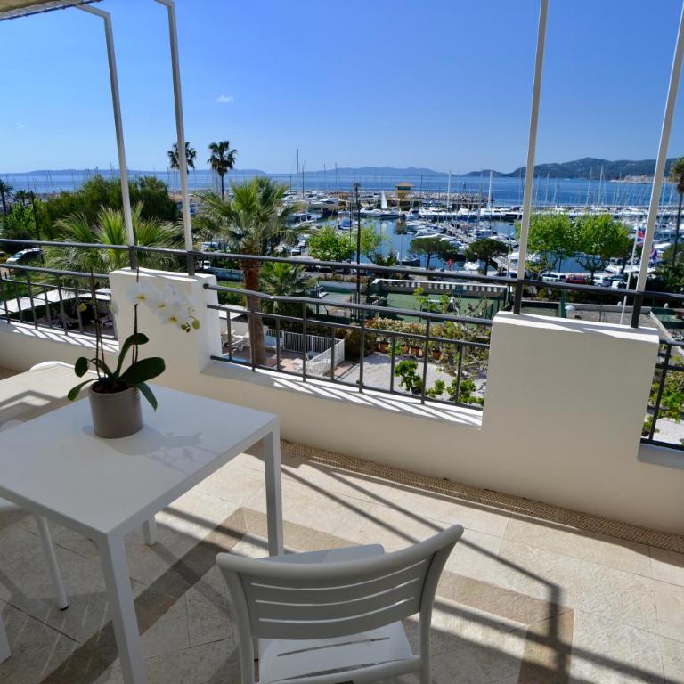 Auberge De La Calanque - Chambre Double Supérieure avec Terrasse - Vue sur Mer - 6