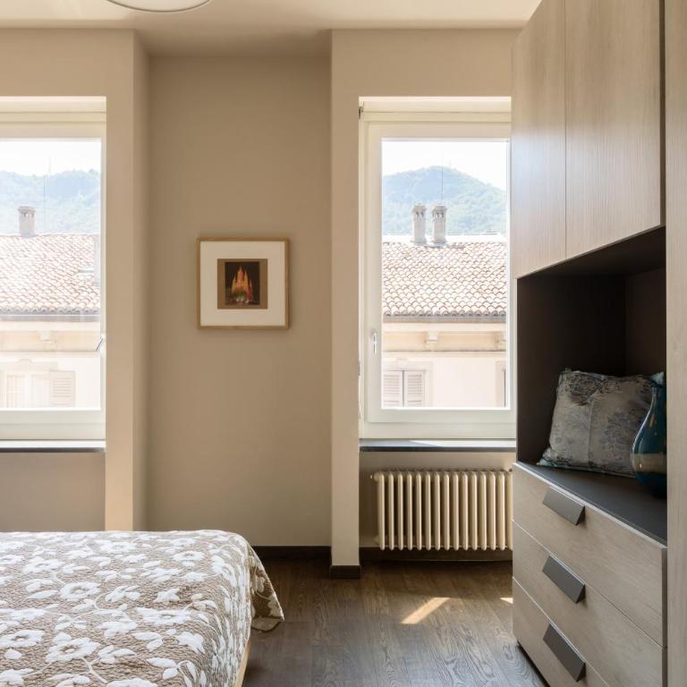 Numero Due Piazza Mazzini - byMyHomeinComo - Appartamento con 3 Camere da Letto - 11