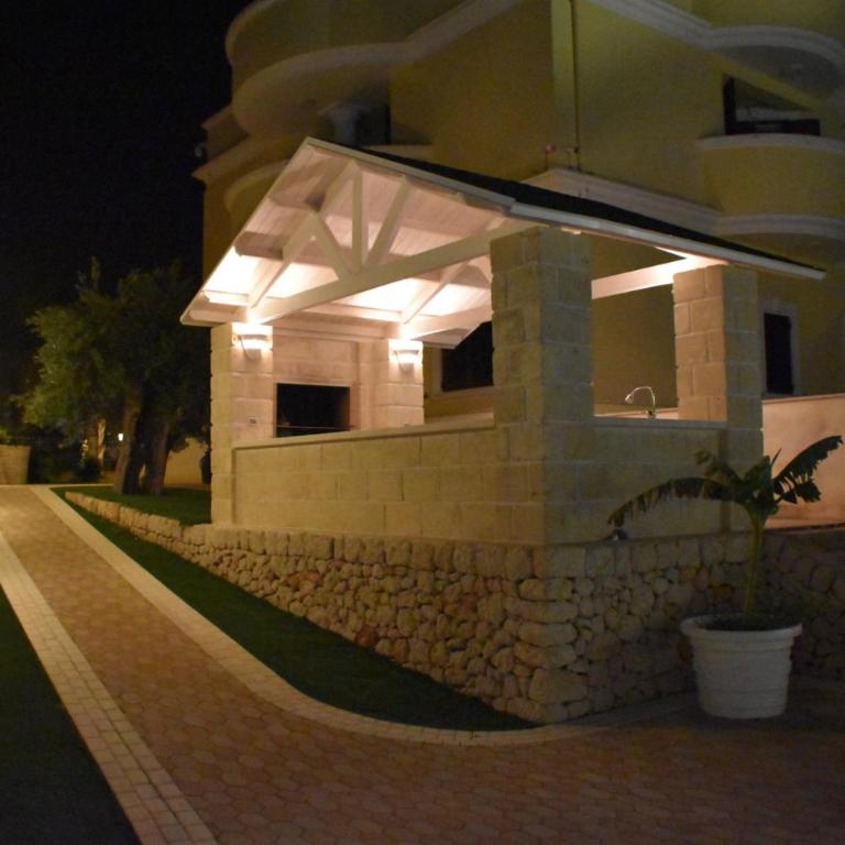 Appartamenti in villa Alessia - Appartamento con 2 Camere da Letto - 50