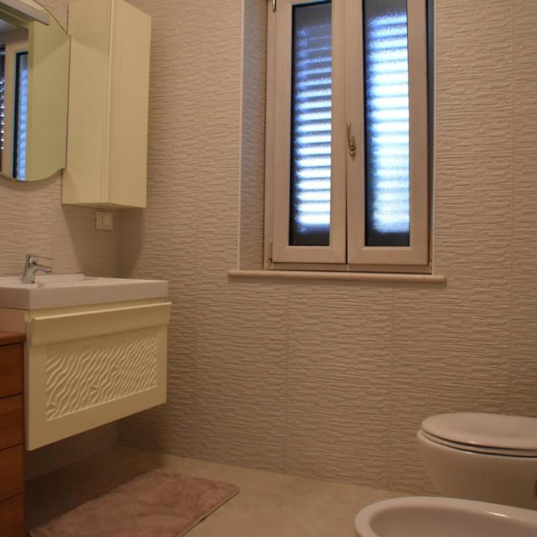 Appartamenti in villa Alessia - Appartamento con 2 Camere da Letto - 65
