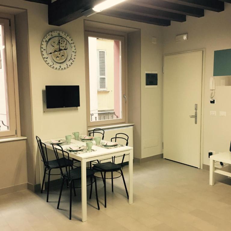 Niki O. Apartments - One-Bedroom Apartment - Via Ferdinando Maestri 13 - 4